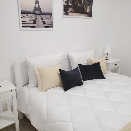 Vinna Просторі Апартаменти В Новобудові. เตอร์โนปิล ภายนอก รูปภาพ