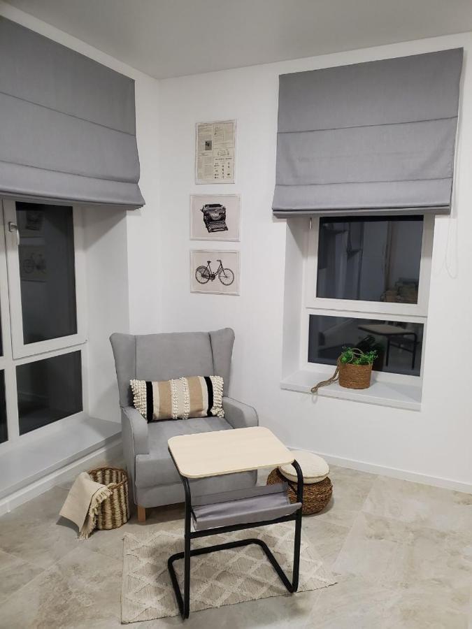 Vinna Просторі Апартаменти В Новобудові. เตอร์โนปิล ภายนอก รูปภาพ